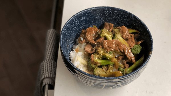 healthy beef and broccoli in bowl